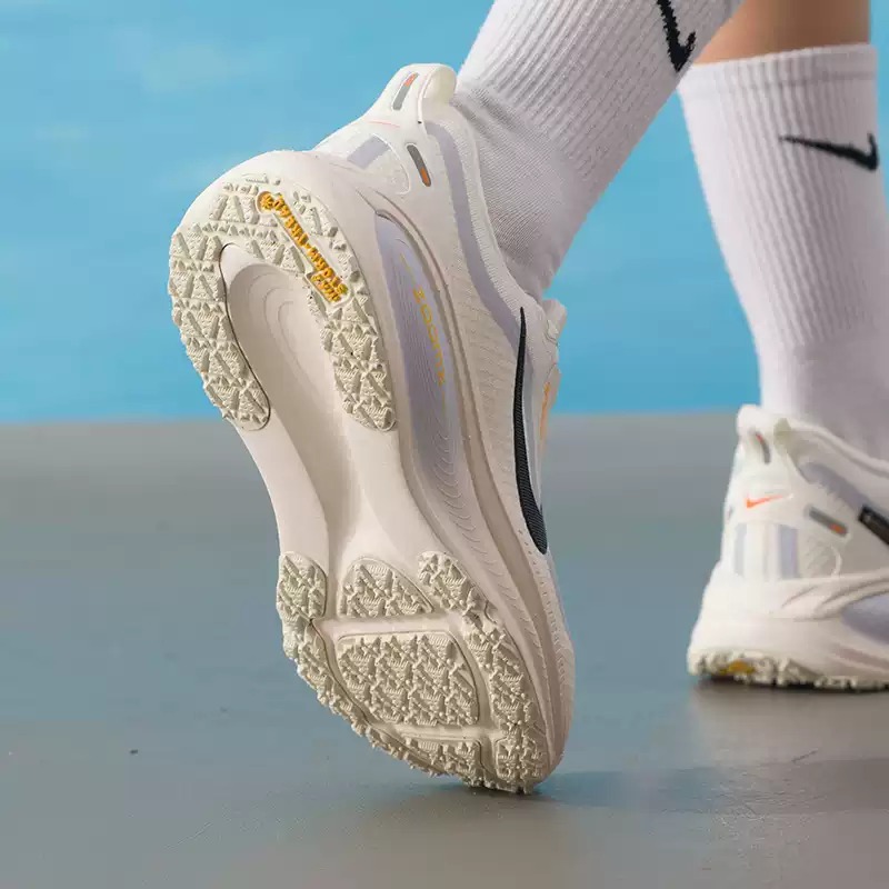 Nike Women's Shoes Original Li - đánh giá và giá Lightweight Road Running Shoes