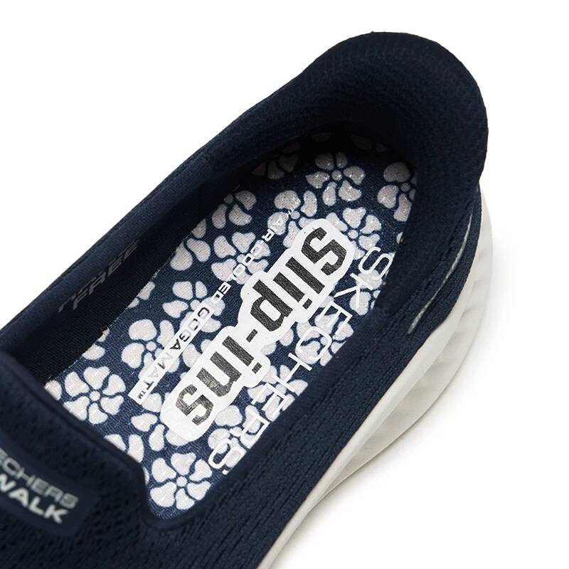 Skechers 125644-NVW Ladies Sli - đánh giá và giá Knit Fabric Lace Up Sneakers